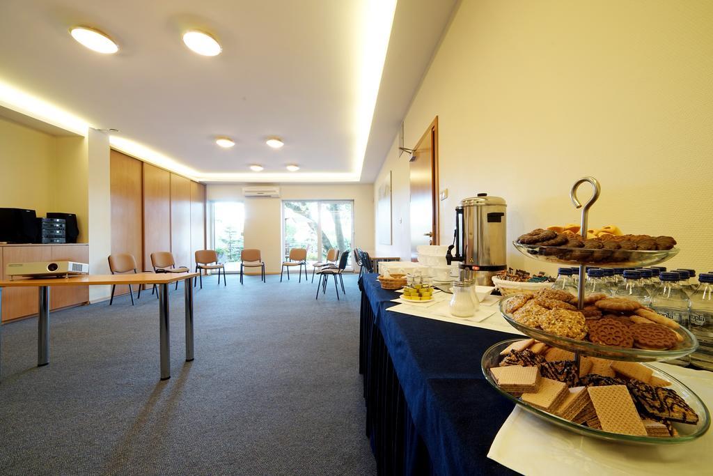 Hotel Feniks 3* Posen