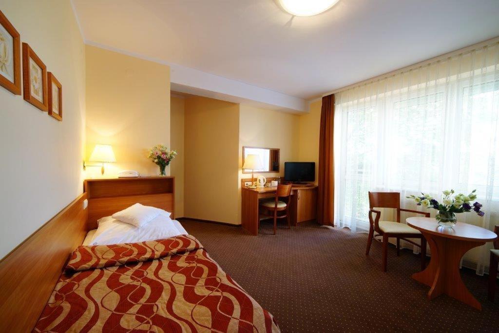 Hotel Feniks Hotel 3*